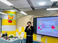 “妆”点美丽人生　 绽放生活风采 ——新馨花园幼儿园庆祝三八妇女节活动